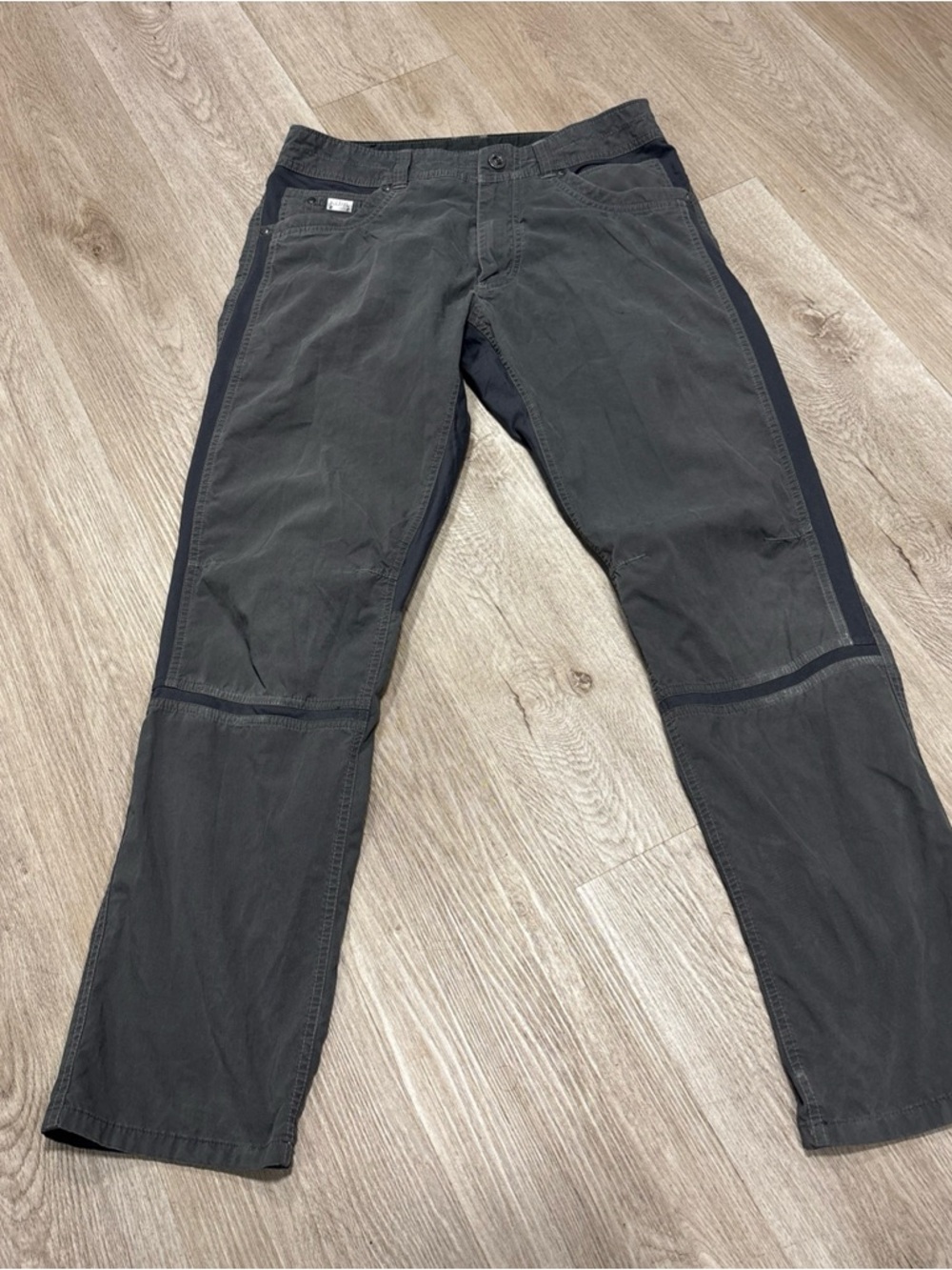 Kuhl Radikl Pants Men’s 32x32 Exoskeleton Gray Trail Hiking Climbing Gorpcore